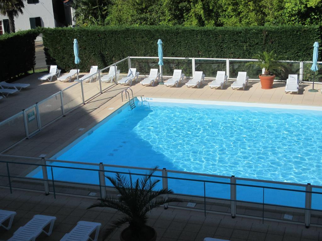 Golf Et Nivelle Avec Piscine Et Parking *